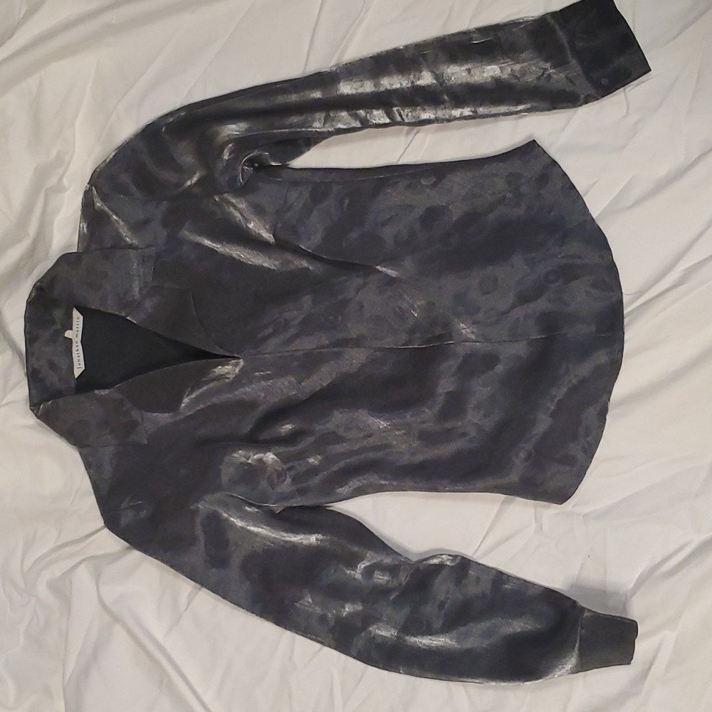 Charcoal Gray Jonathan Martin size Small blouse